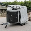 Hoes voor paardentrailer 370x250 - 3